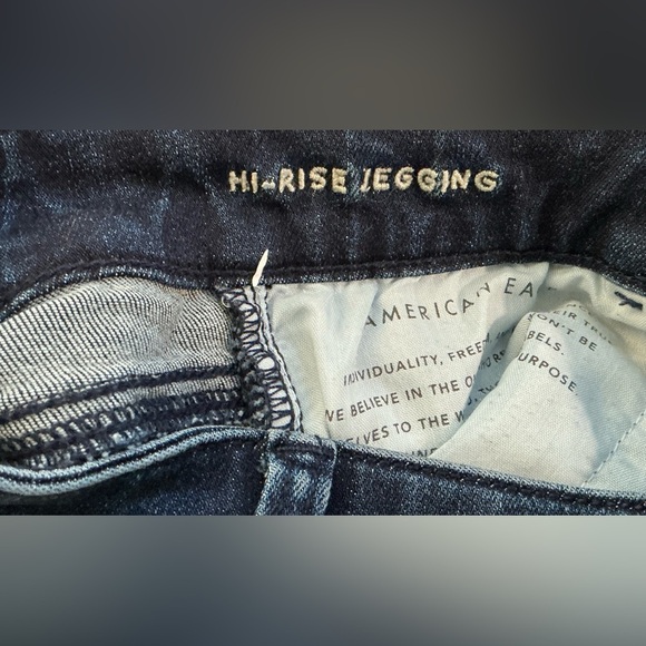 American Eagle Outfitters Dark Blue Hi-Rise Jegging Distressed Jean - Picture 8 of 9